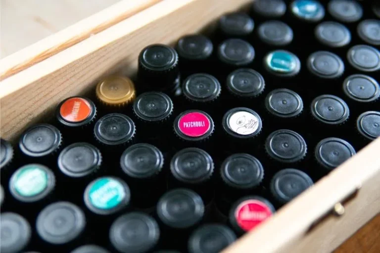 AROMA BOX — wnętrze pudełka na olejki eteryczne